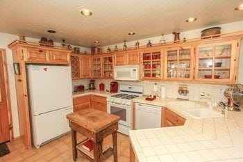 Catalina Creekside Cabin Hotel in Big Bear