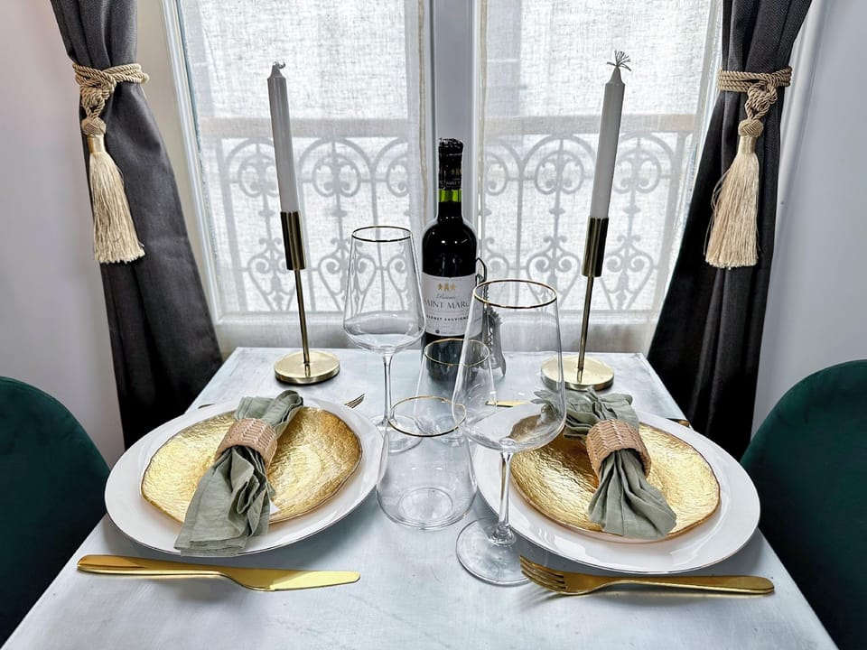 1552 Laborde Hotel in Paris