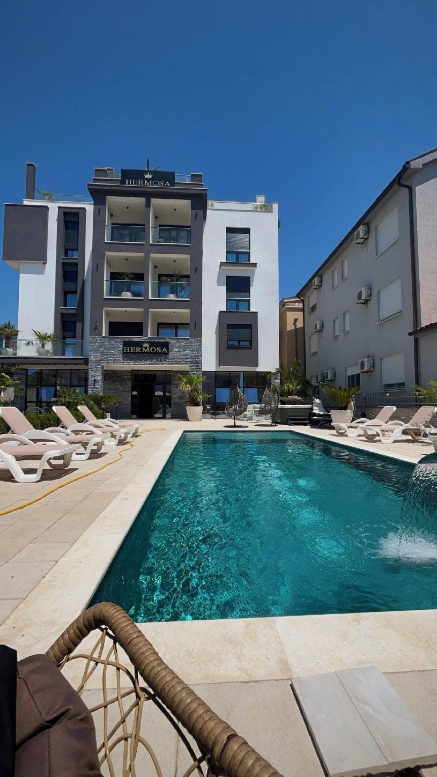 Hotel Hermosa Hotel in Ulcinj Municipality