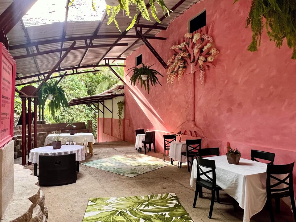 Zen Zaru Beautiful Hidden Hotel Hotel in Quepos
