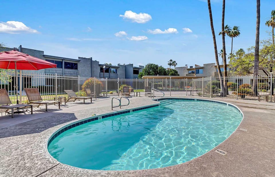NEW Camelback House Walk to Old Town Hotel in Scottsdale