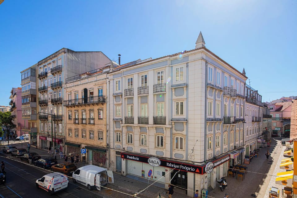Castelo Superior Two Bedroom Apartment Hotel in Lisbon