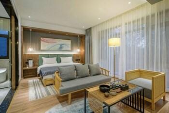 Lijiang Xisu Garden Hotel in China