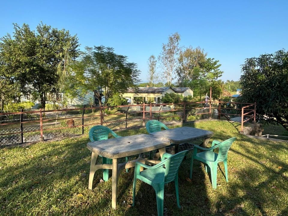 Jungle Side Luxury Hotel Hotel in Bagmati Province, Nepal