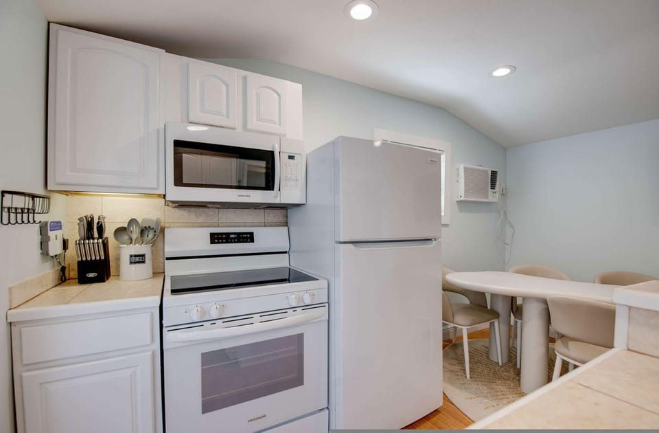 New The Cottage at James House Hotel in Key West