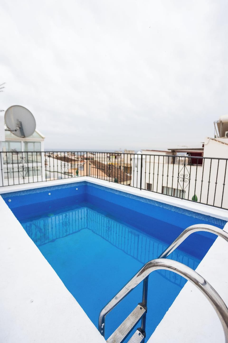 Naim Guest House Nerja Hotel in Nerja