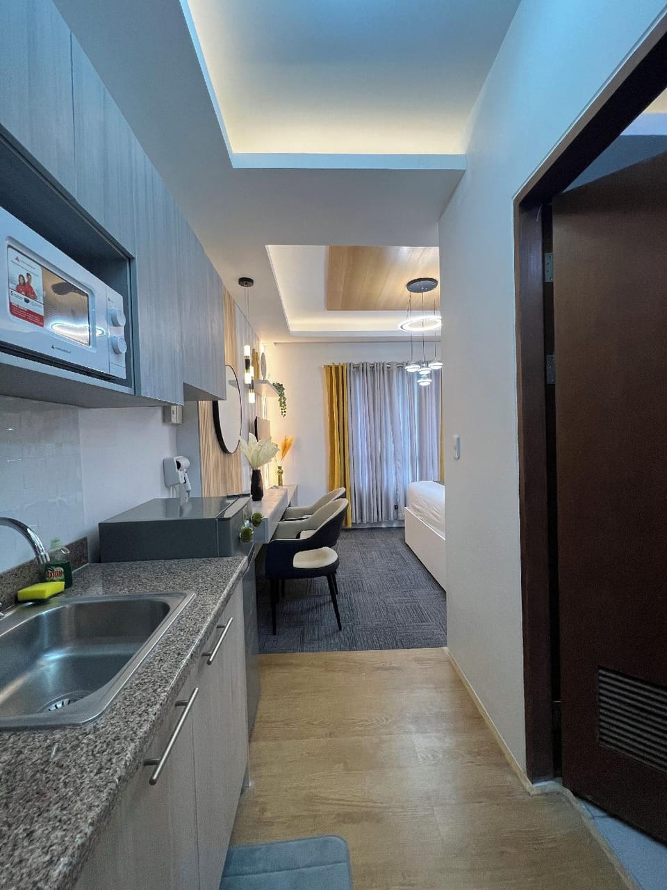 Rinann's Condotel Davao Hotel in Davao City