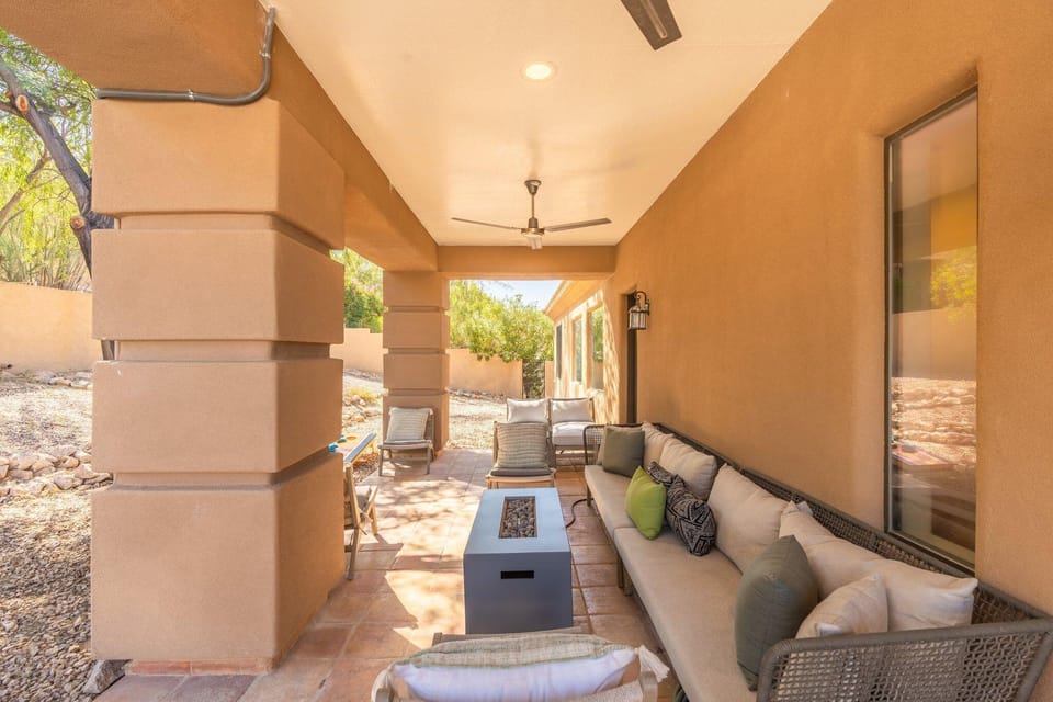 Primrose Palace Hotel in Fountain Hills