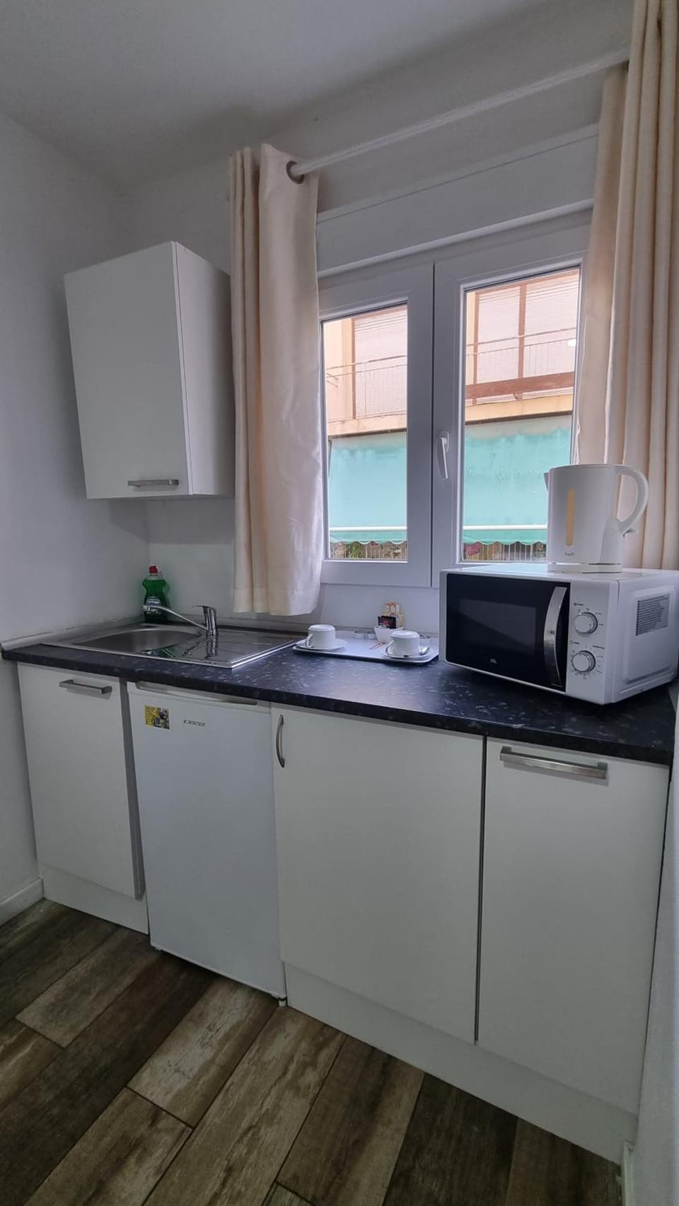 hostal olozaga Hostel in Alicante