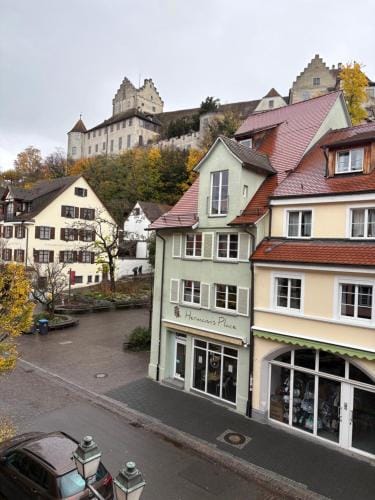 Restaurant, Pizzeria " La Taverna " "Hotel Iris" Hotel in Meersburg