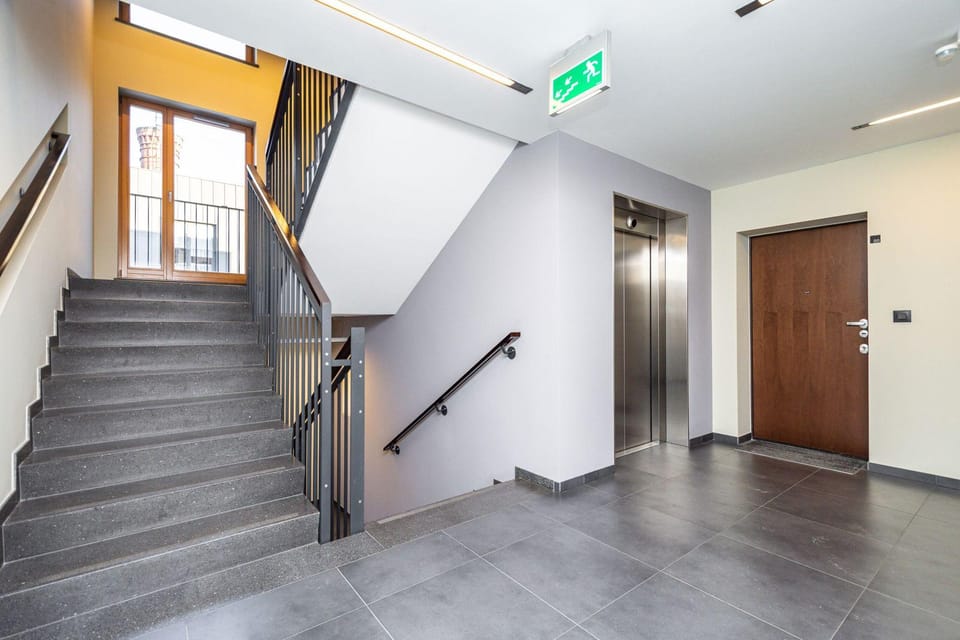 RentPlanet - Apartament Lubicz Hotel in Krakow