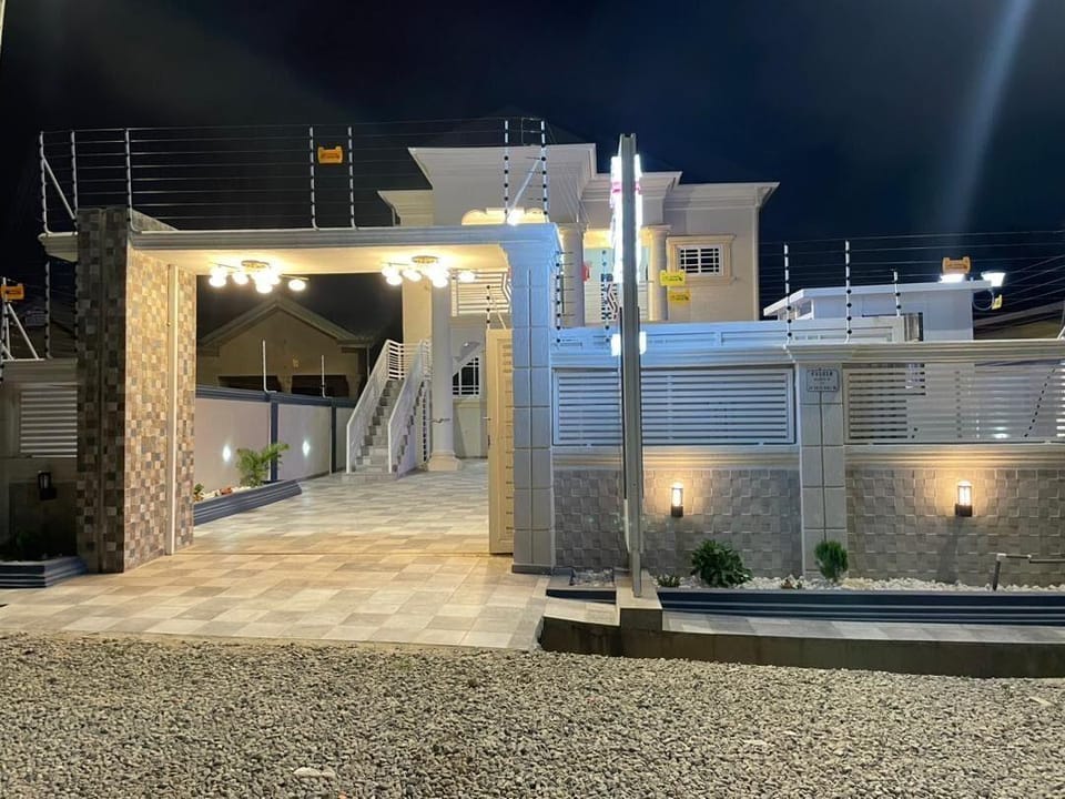De Ace Court Hotel in Greater Accra Region, Ghana