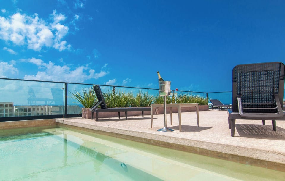 Kuxtal 3 Bedroom Downtown Apartment Hotel in Playa del Carmen