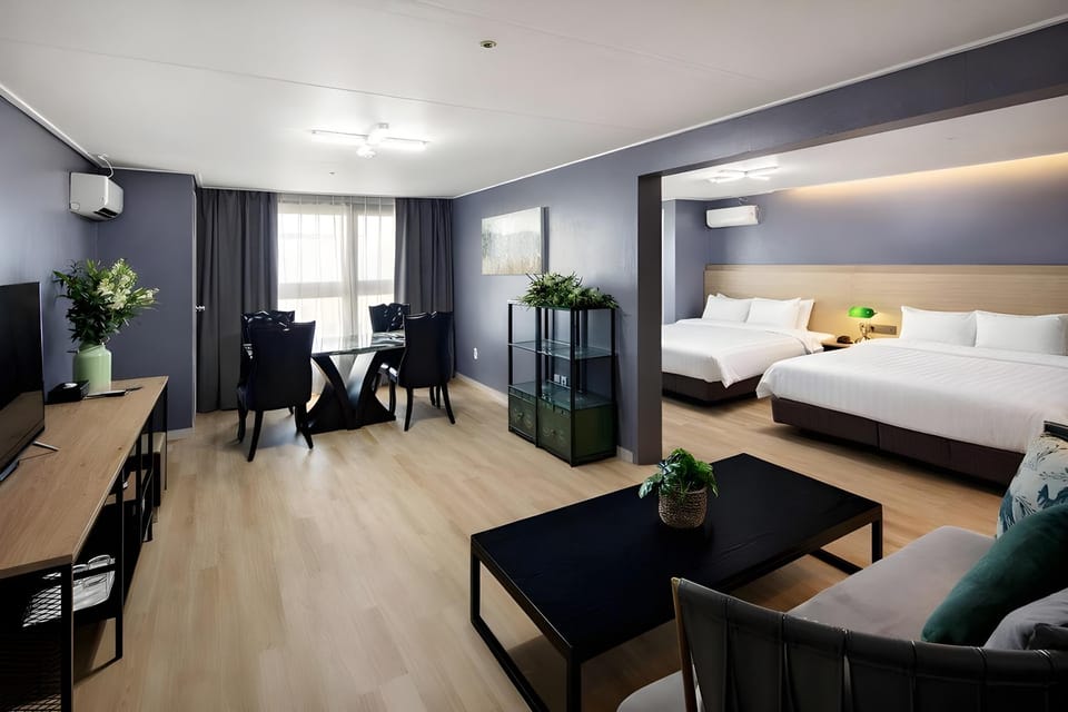 Guestroom