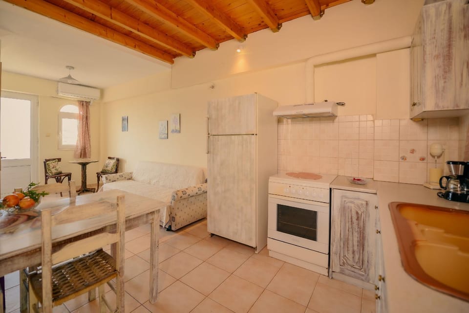 Yiannis' Maizonette Ancient Olympia Hotel in Peloponnese Region