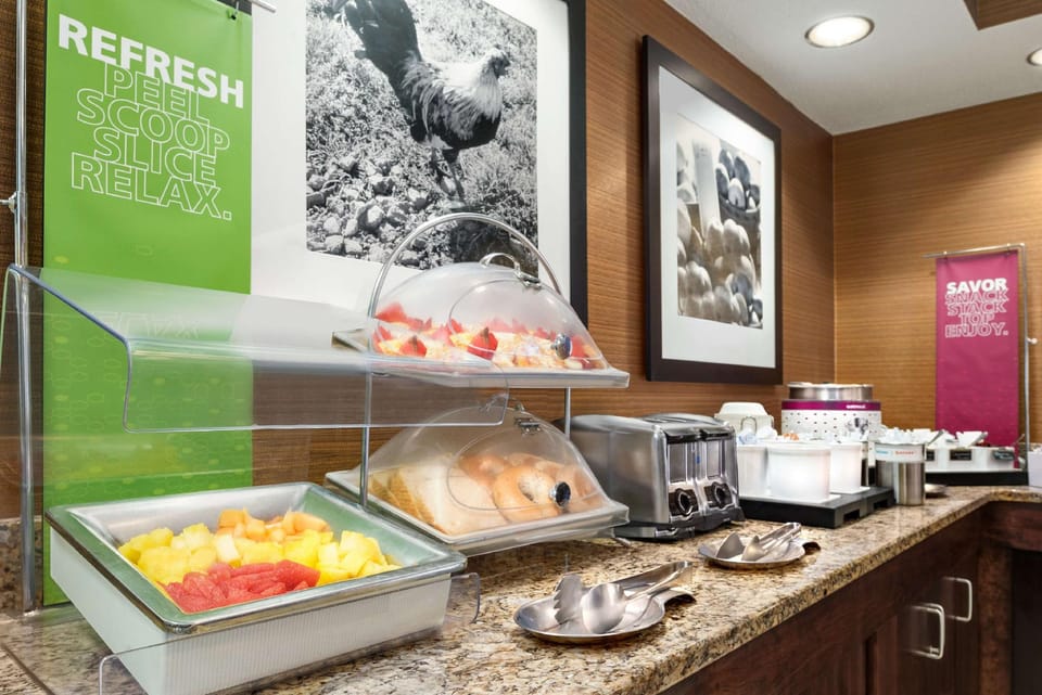 Hampton Inn Lawrence Hotel in Lawrence