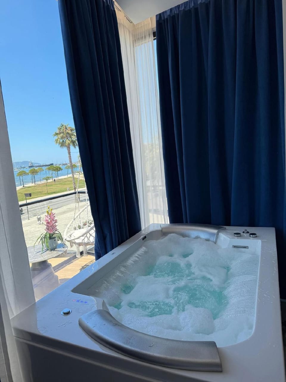 TreA Suite Hotel in Vlorë