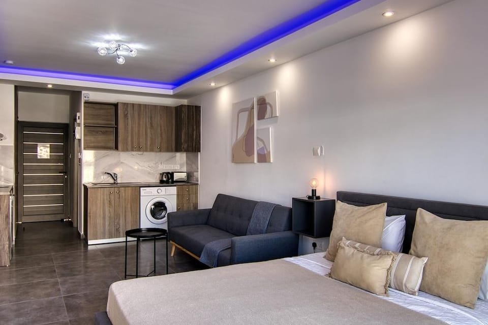 Phaedrus Living Seaside Flat Athina 117 Hotel in Paphos
