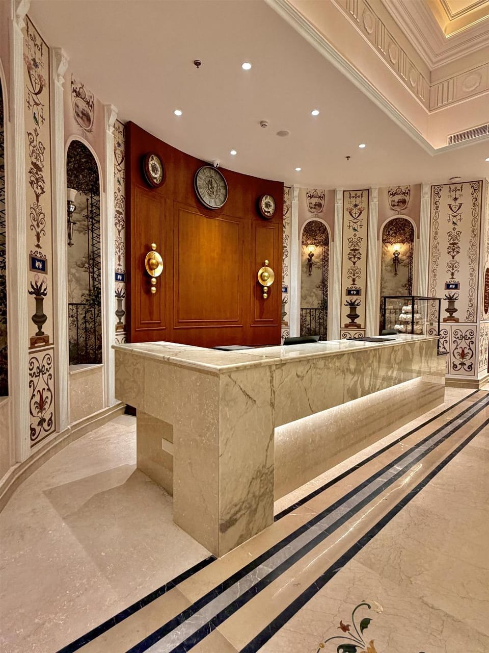 Best Western Prince Hotel in Uttar Pradesh