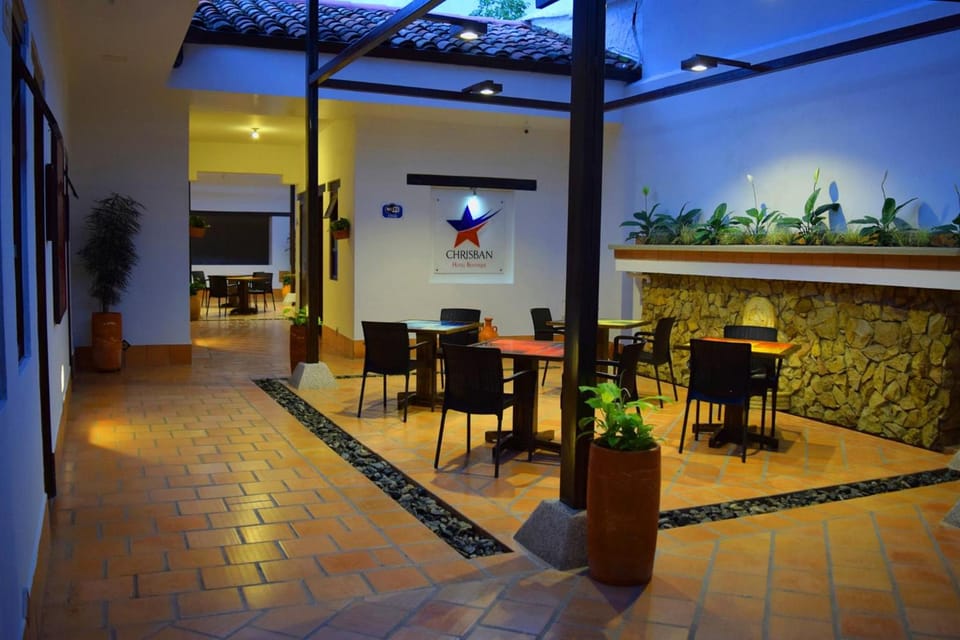 Chrisban Hotel Boutique Hotel in Buga