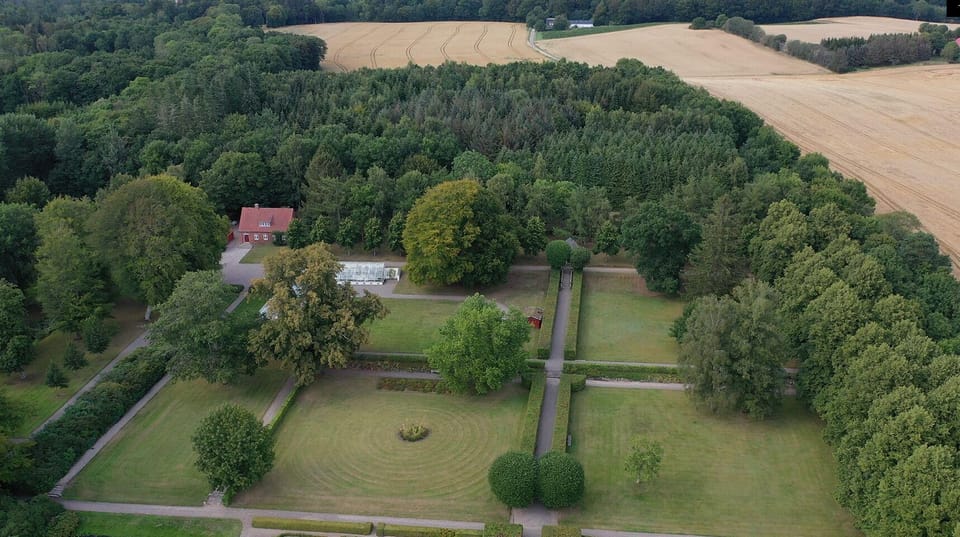 Parkhuset til Visborggaard Slot Hotel in Denmark
