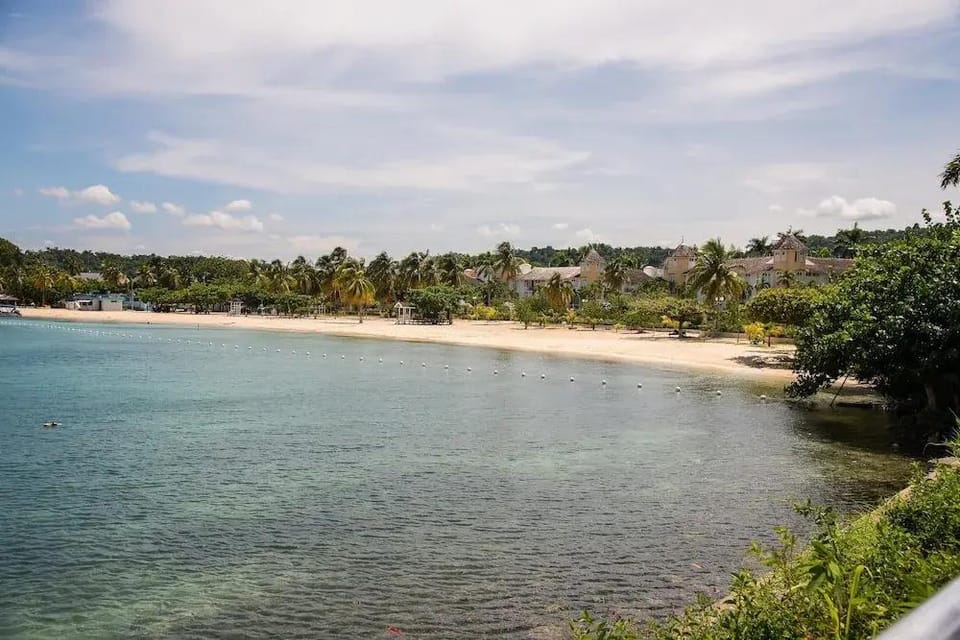Emerald Corner at Fishermans point Hotel in Ocho Rios