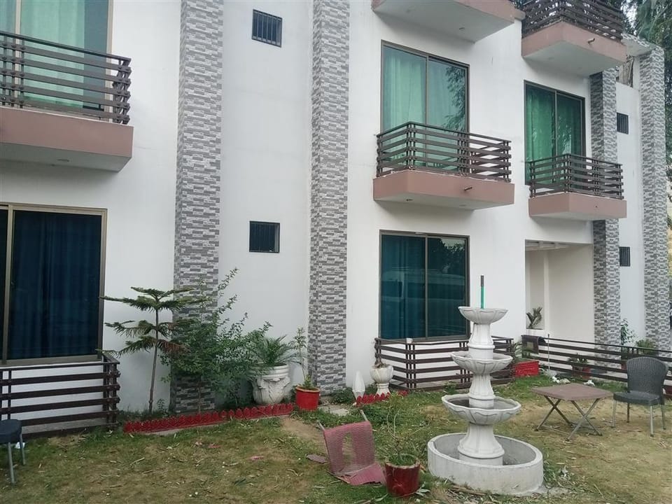 Mawaa Guest House Hotel in Pakistan
