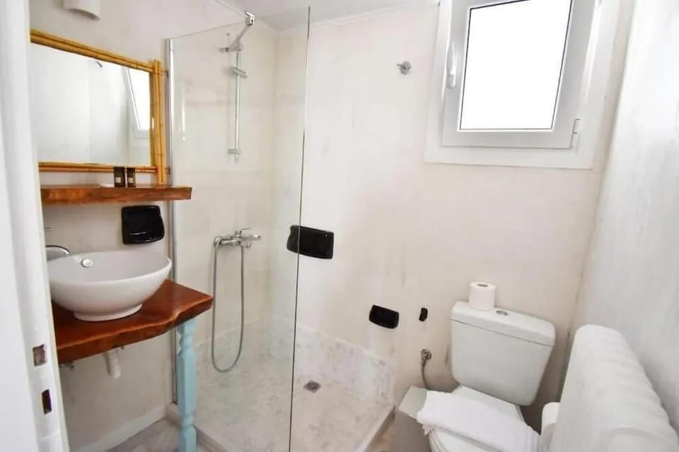 Penthouse Nea Smirni Hotel in Kallithea