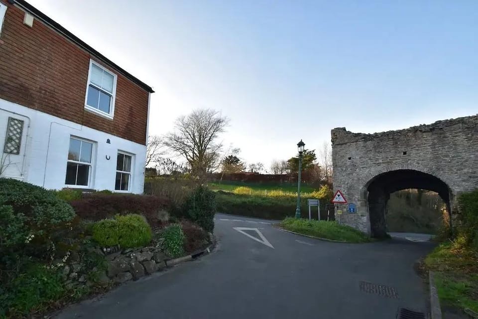 4 Landgate Cottage Winchelsea Hotel in Rother District