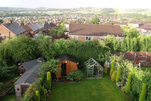 loft conversion in shared house Hotel in Staffordshire Moorlands District