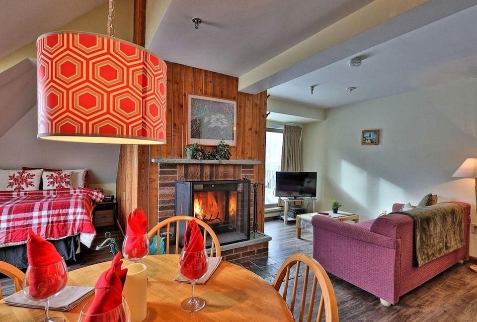 Mountain Green Resort by Killington VR- Studio Hotel in Mendon