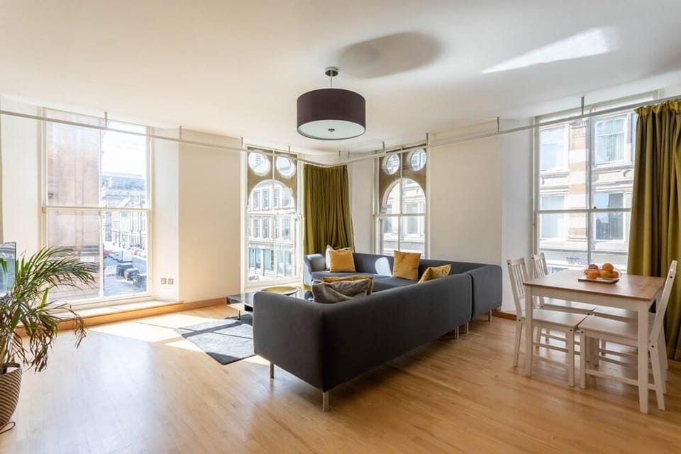 Ingram Apartments Hotel in Glasgow
