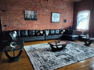 Downtown Detroit Loft - Fully equipped & Absolutely Gorgeous theme by RedAwning Hotel in Windsor
