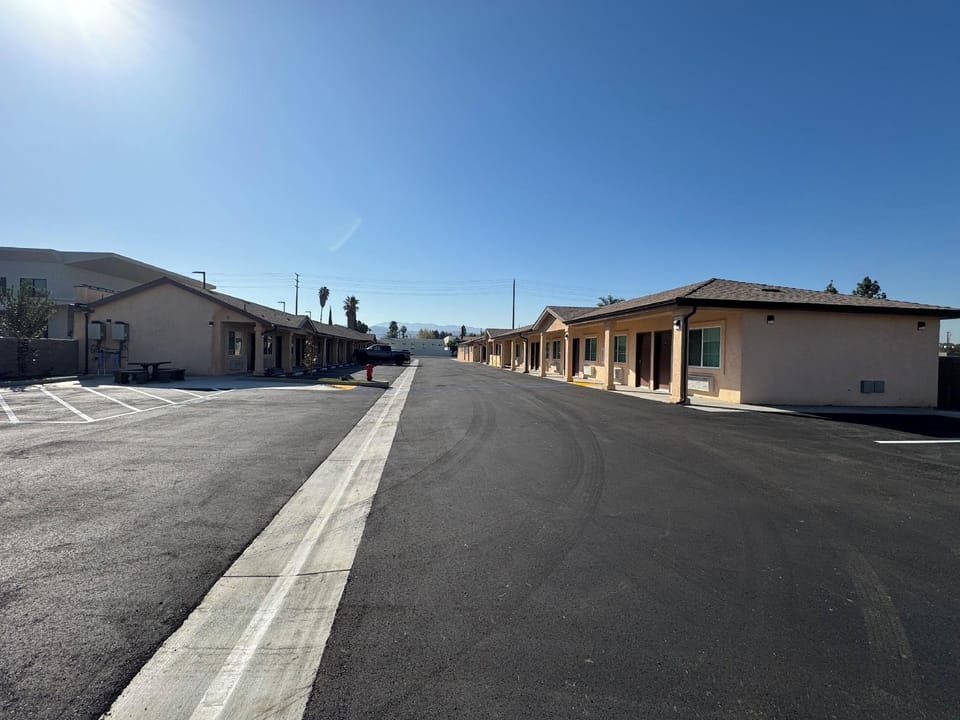 Dutch Motel Hotel in Loma Linda