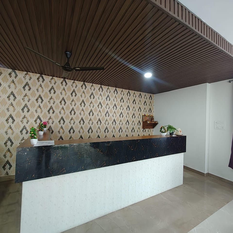 Hotel Vedha Sri Guest Inn Bed and Breakfast in Hyderabad