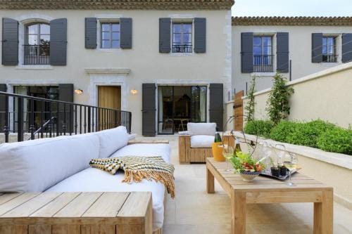 Les Bastides du Mas de l'Amarine Hotel in Saint-Remy-de-Provence