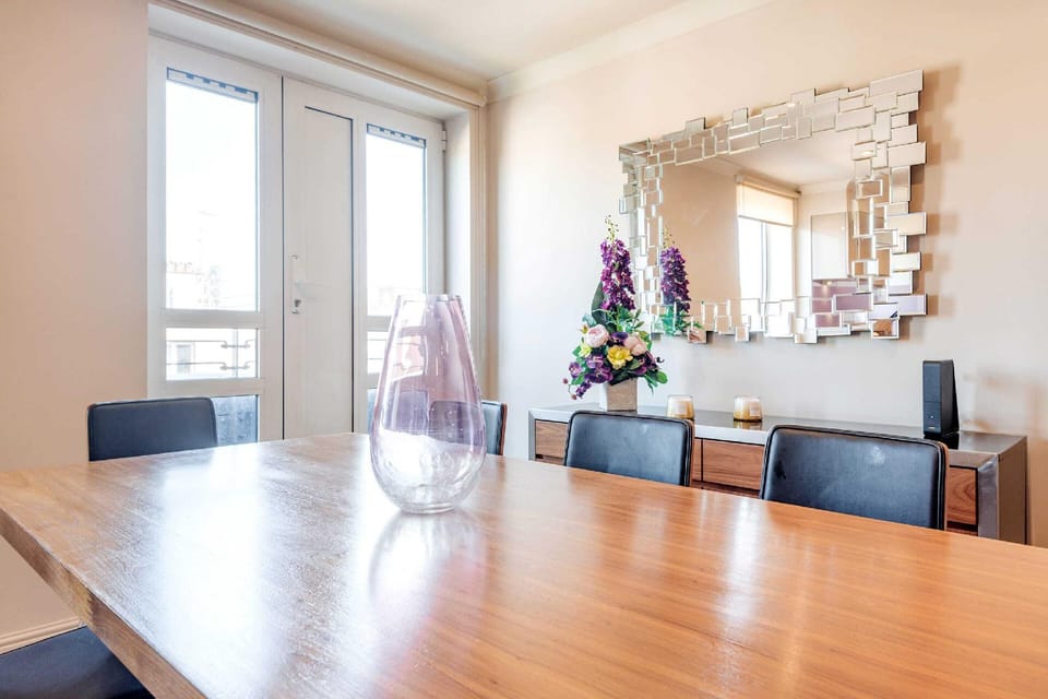 Stunning 3-bed in the heart of London Hotel in City of Westminster