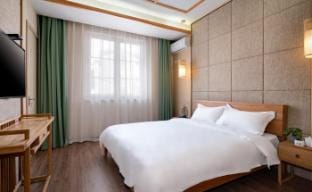 国山·大床房 Hotel in Suzhou