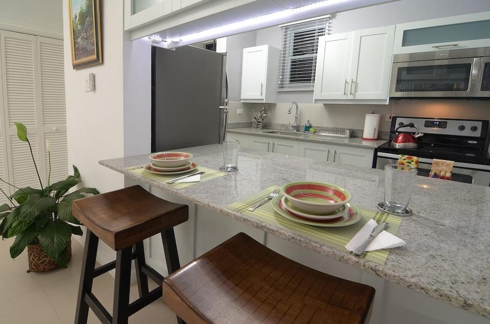 New Kingston Central Guest Apartment Hotel in Kingston