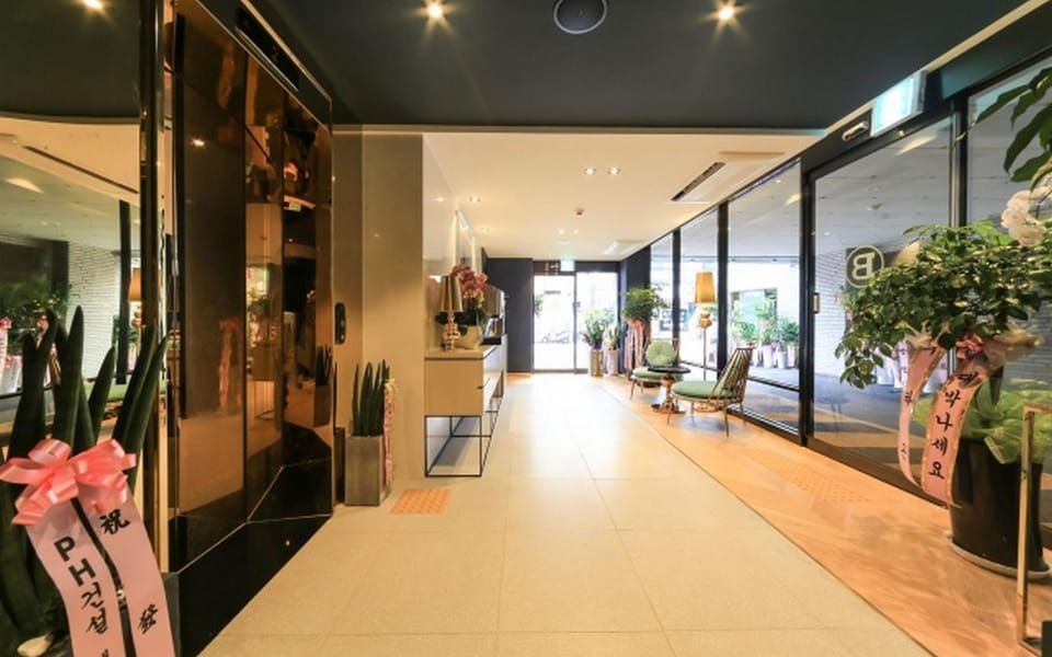 Brown Dot Hotel Busanjin Station Branch Motel in Busan