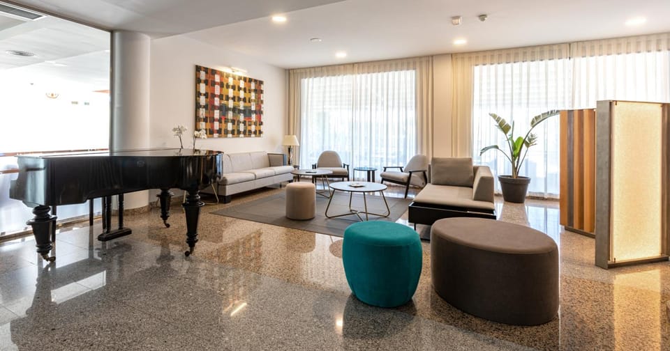 Bar/lounge