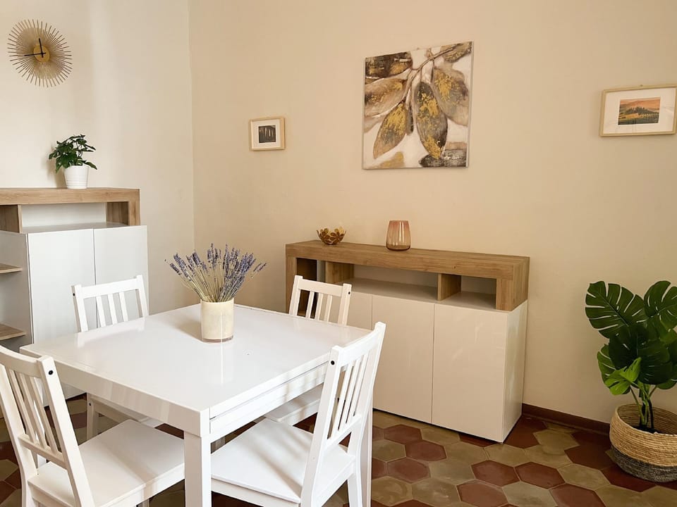 CIVICO41 Lucca City Center Apartment Hotel in Capannori
