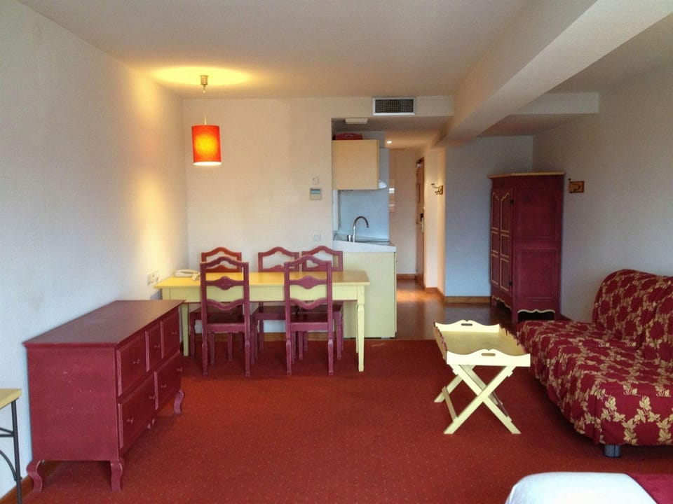 City Loft Apparthotel Apartment hotel in Dijon