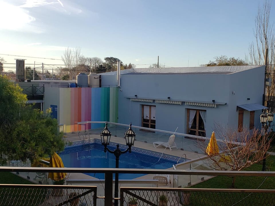 Marvic Hotel Hotel in San Pedro