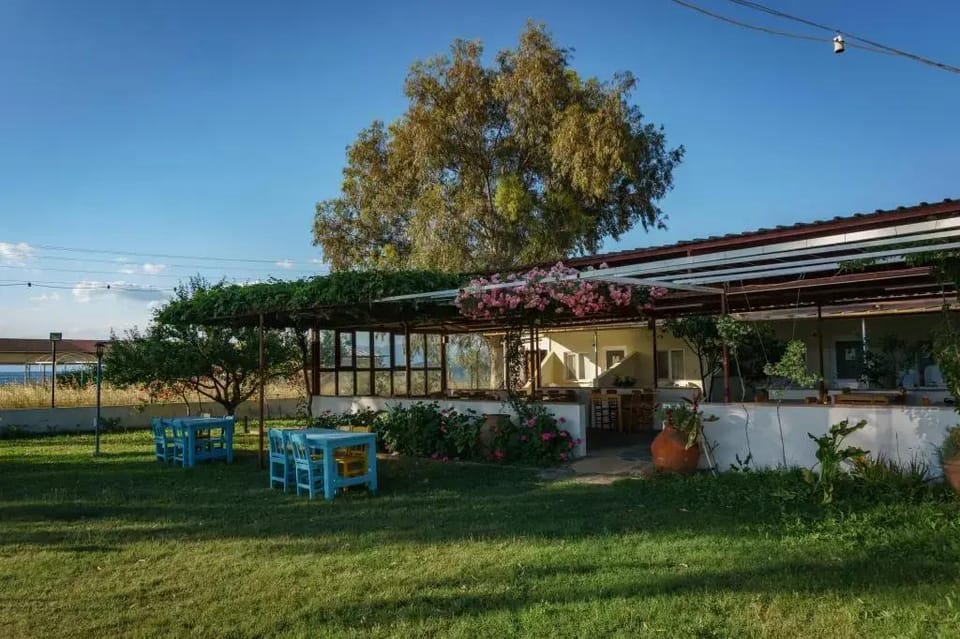 Korfez Pansiyon Hotel in İzmir Province