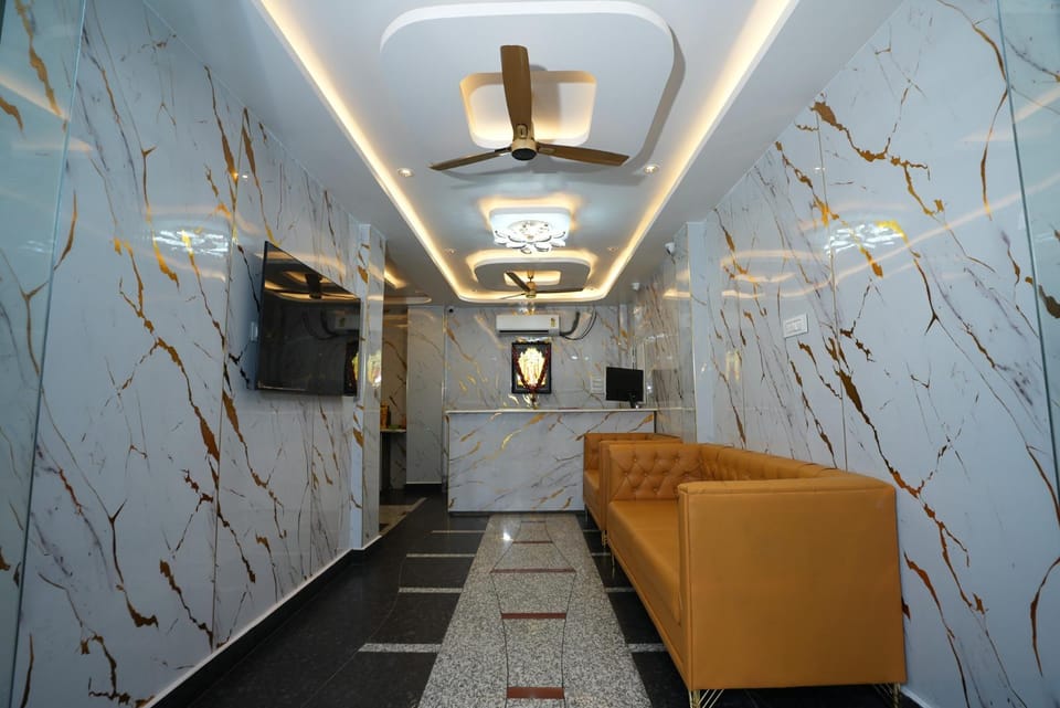 Hotel CK Grand Hotel in Vijayawada