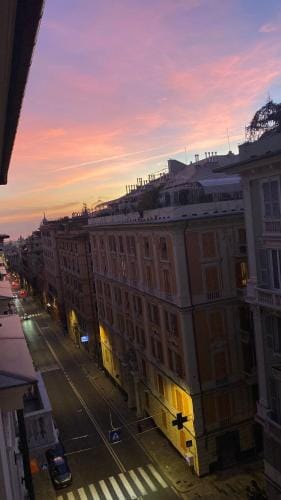 The Moon Genova Suites&Rooms Hotel in Genoa