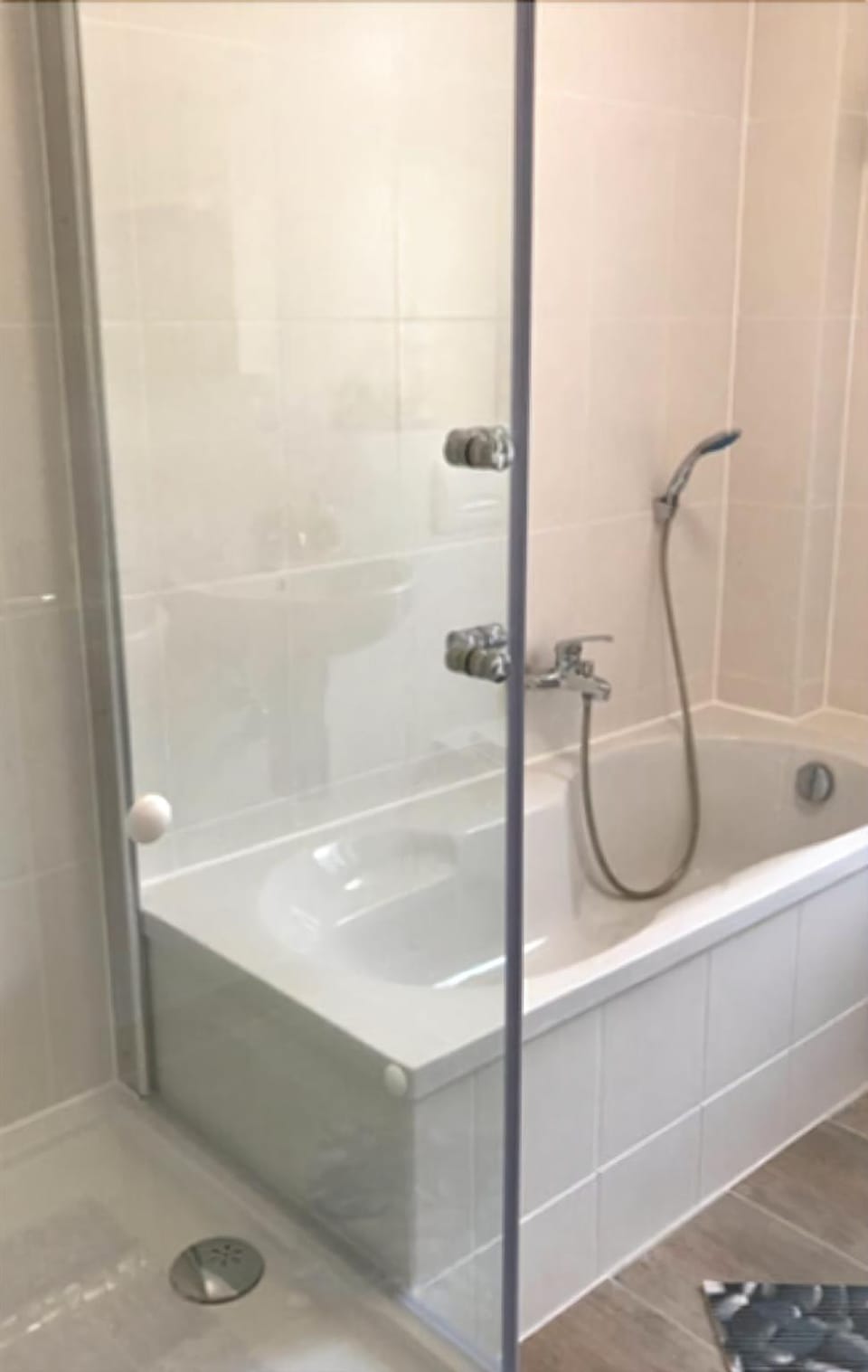 Ferienwohnung & Appartement Groe Hotel in Saxony-Anhalt, Germany