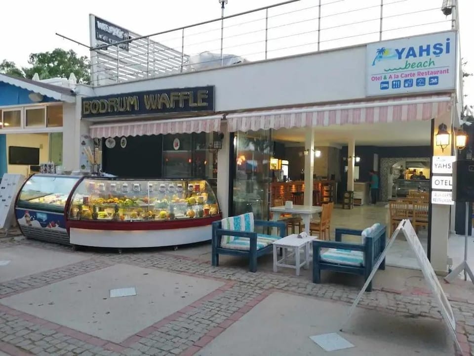 Yahsi Beach Hotel Hotel in Muğla Province