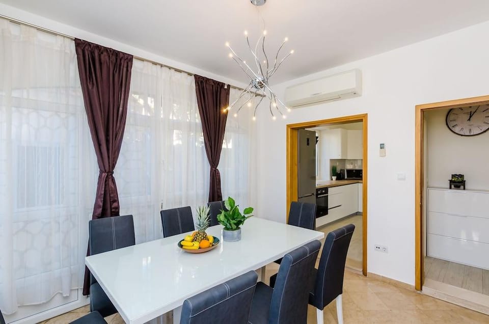 Holiday Home King Hotel in Dubrovnik